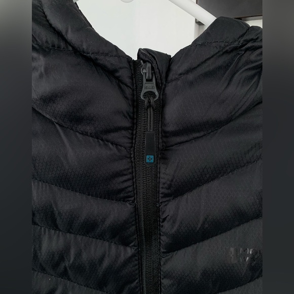 Mountain Warehouse - Puffer Jacket - Zipper Closure and Hood - Black - Size 8 US - Picture 3 of 10